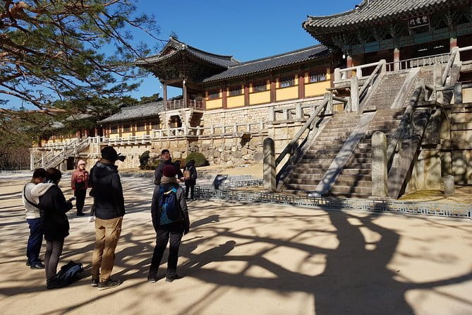 7 days Flexible Tour for Major Cities(Seoul,Busan,Gyeongju etc) - Day 4: Suwon Hwaseong and a living history set