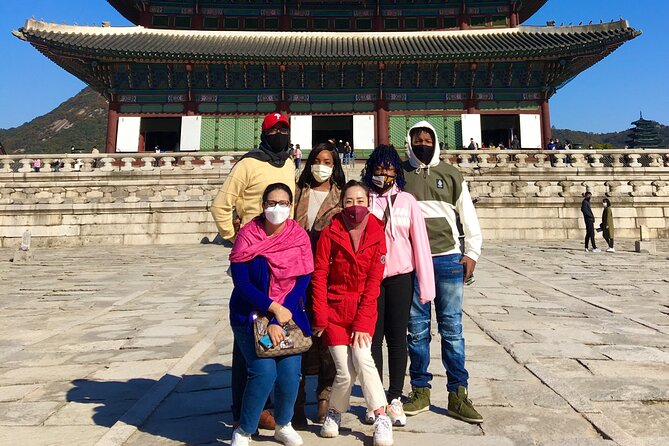 8 hours Private Tour in Seoul for the VIP - Why the guide matters more than the vehicle
