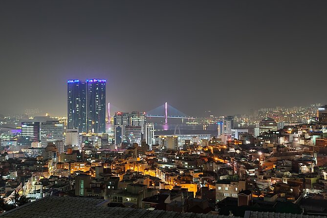 Best Busan night views : Mountain observatory streets - Why Busan looks different from Mangyangro after dark