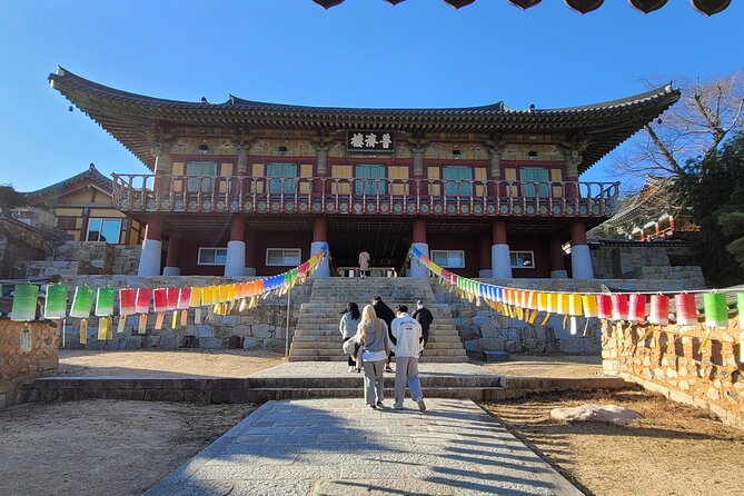 Busan Beomeosa Temple & Hongbeopsa Temple with temple lunch - Hongbeopsa, a very different kind of temple