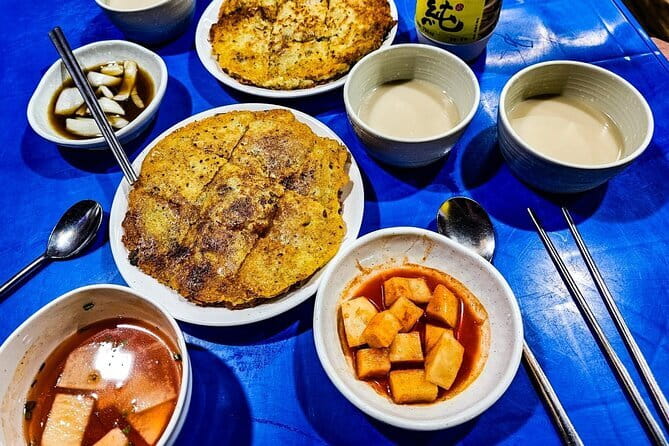 Busan: Food Crawl with Fish Market, Soju Tents & Local Snacks - Why this Busan food crawl works