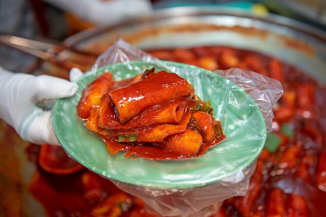 Busan history and market food tour with local chef - Bupyeong Kkangtong Market after 100 years