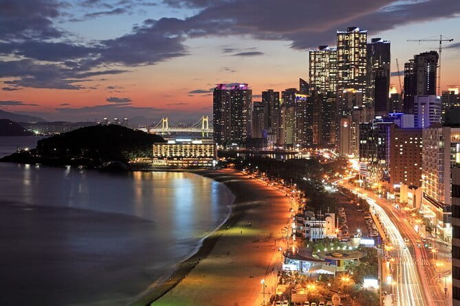 Busan Night Food Market with Night View points - Gwangalli Beach and the Diamond Bridge