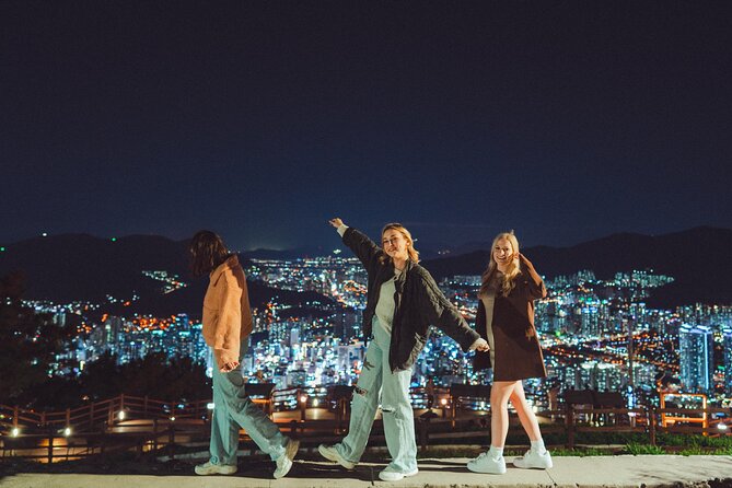 Busan: Night Small Group Photo Tour (Max 7) - 7:00 pm start at Busan Metro Station