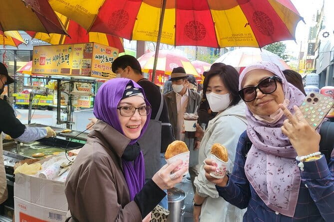 Busan private tour in English or Mandarin - Guides, language, and the private format