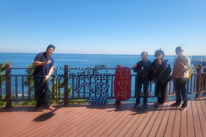 Busan private tour in English or Mandarin - Cheongsapo Skywalk and the first ocean views