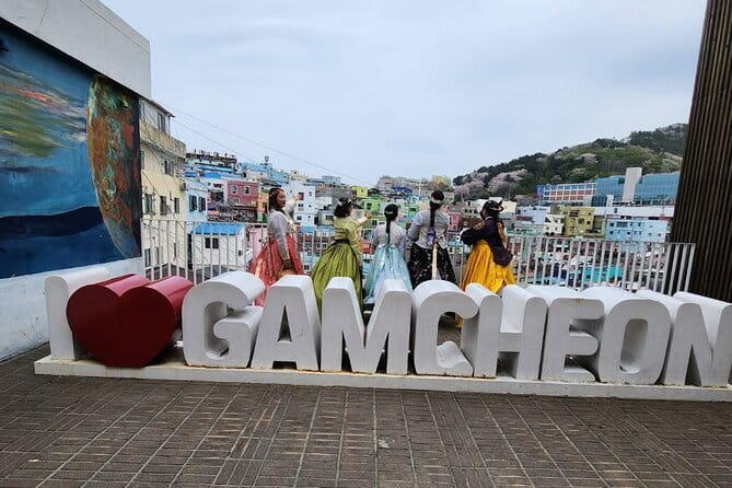 Busan private tour : K-pop dance class + tour - Finishing with chicken and beer