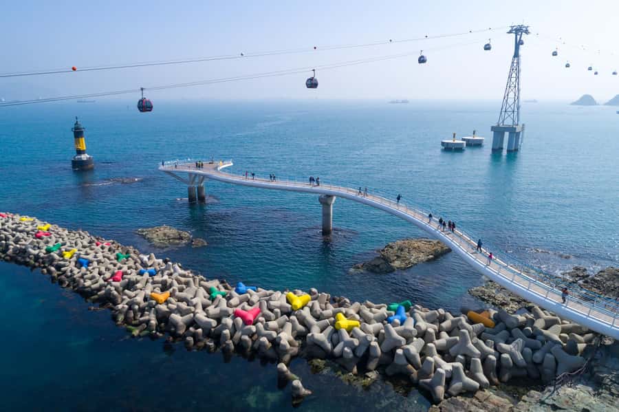Busan: Sky Capsule+ Huinnyeoul+ Gamcheon+ Songdo+ Night View - Who should book this experience?