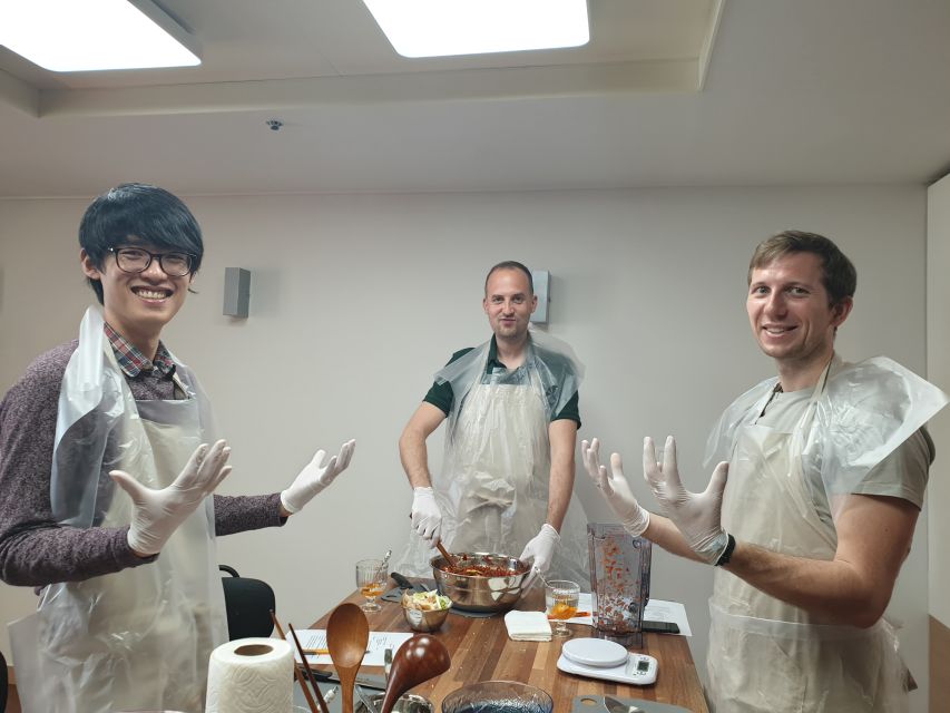 Busan: Small-Group Traditional Korean Food Cooking Class - Cooking Korean food near Haeundae Beach