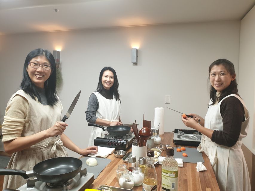 Busan: Small-Group Traditional Korean Food Cooking Class - A welcome drink and a taste of Korean sauces