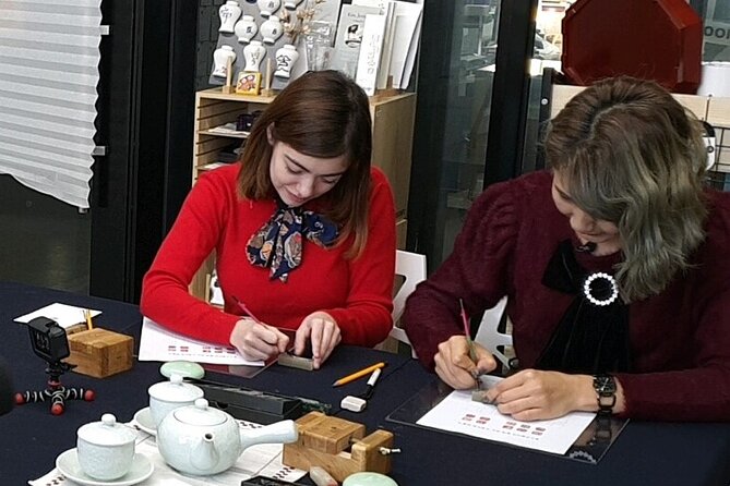 Carve Your Personal Korean Stone Seal with Jeongju in Insadong - Cutting the final stone seal
