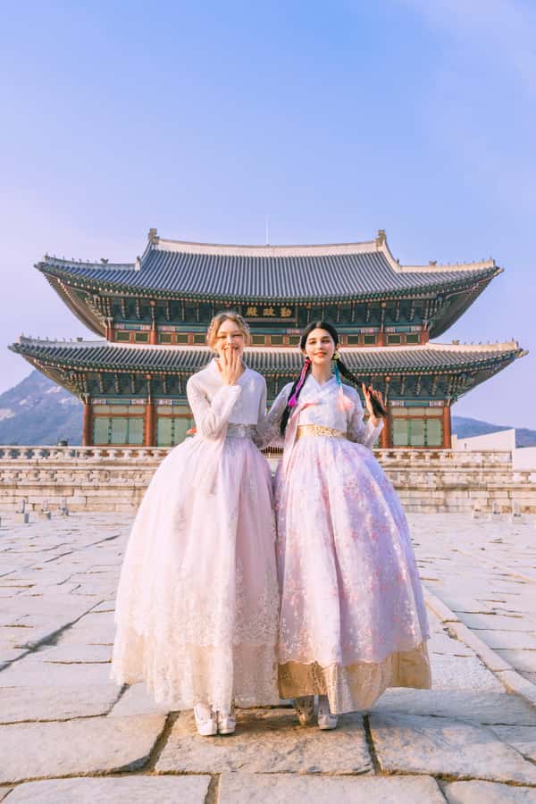 Changdeokgung Hanbok Experience at hanboknam - Booking and cancellation details