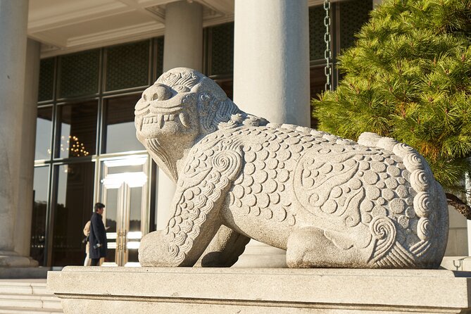 (Closed) Korea’s White House Walking Tour Blue House - The former presidential office site