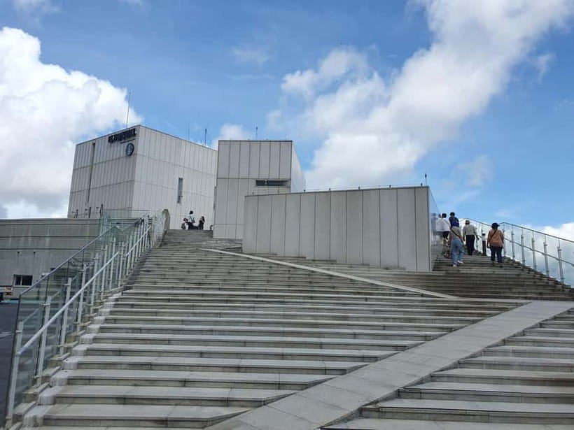 Closest Observatory to DMZ: North Korea View(Starbucks Tour) - Who will get the most from this tour
