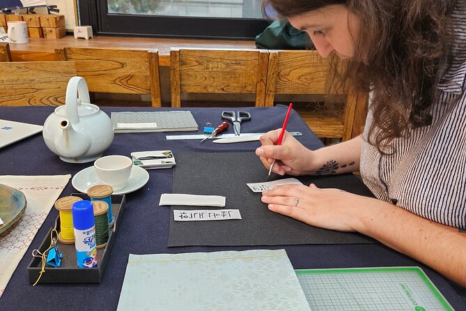 Create a Handmade Traditional Korean Notebook in Insadong - Folding Korean paper, one sheet at a time