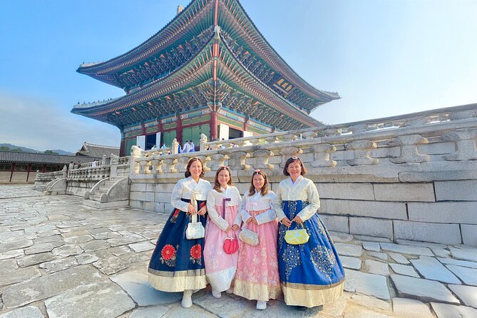 Customizable Seoul Private Tour Palaces Food and Markets - A smart first look at Seoul’s old center