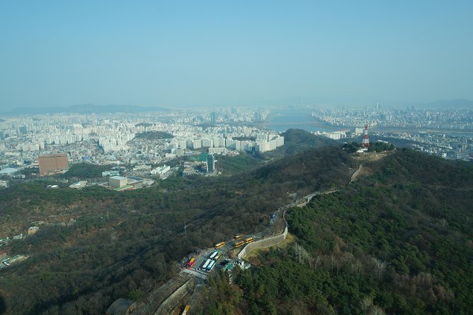 Customized Private Seoul tour: Palace, Market etc(Airport Option) - What $184 per person really buys