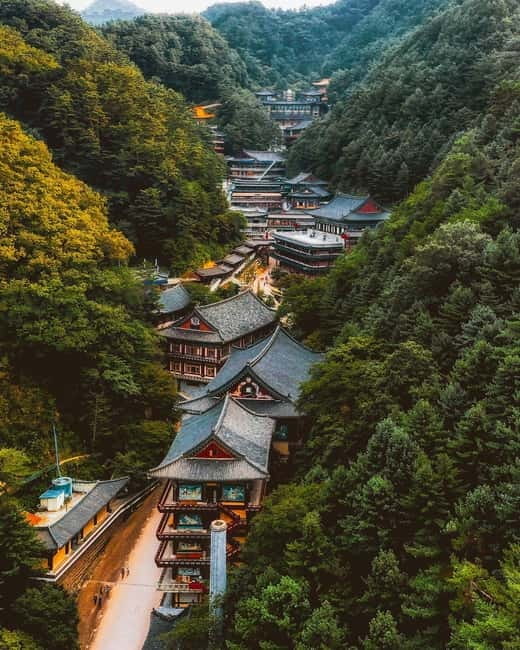 Danyang Tour:Guinsa Temple & Bobaljae & Cheongpung Cable Car - Guinsa Temple, Korea’s largest temple complex
