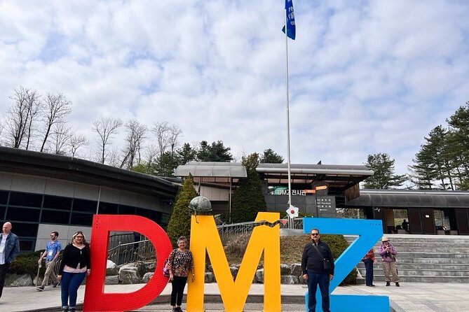 DMZ One Day Tour in Gyeonggi-do with English or Spanish - Practical tips for making the day easier
