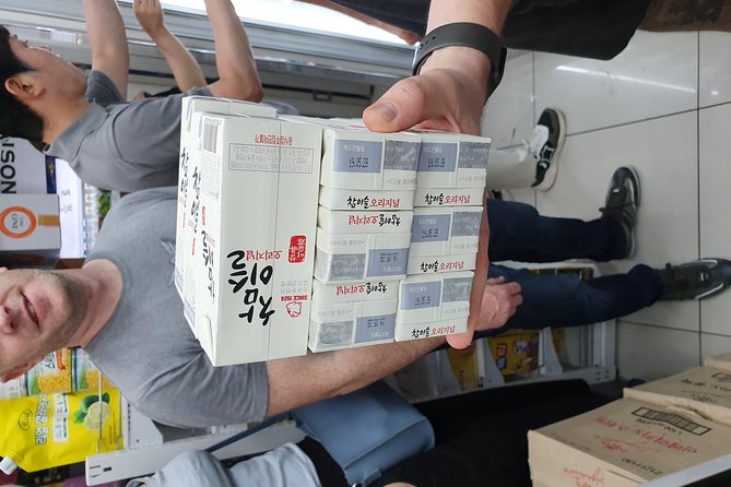 Drinking and Eating through the Alleys of Seoul - Euljiro-dong and the makgeolli finish