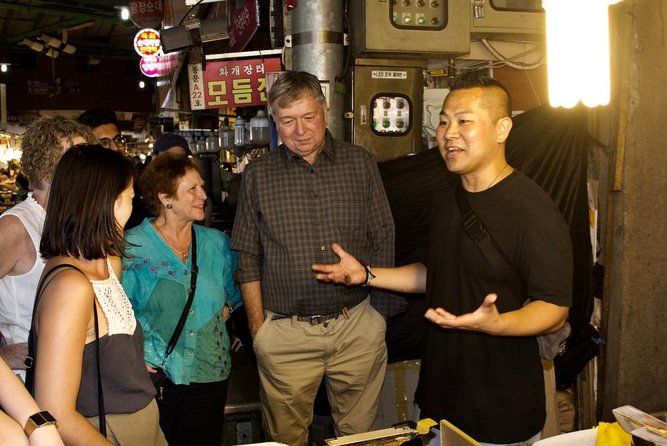Drinking and Eating through the Alleys of Seoul - Food choices for cautious and adventurous eaters