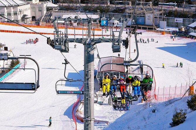 Elysian Gangchon Winter Ski + Eobi Ice Valley Day Tour fr Seoul - Transport, group size, and the long Seoul day