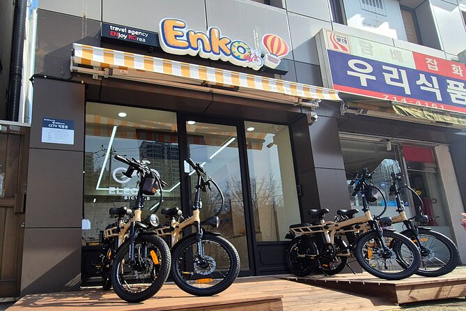ENKO Electric Bike Ride on The Han River Bike Path in Seoul - What the $15.57 price really buys you
