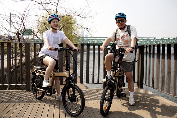 ENKO Electric Bike Ride on The Han River Bike Path in Seoul - Learning the ENKO electric bike