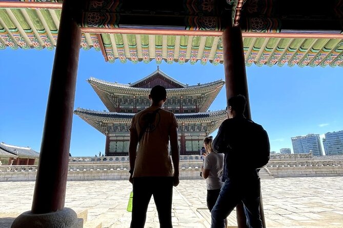 Essence of Seoul, 100% Private Full Day City Tour - National Folk Museum: daily life behind the palace walls