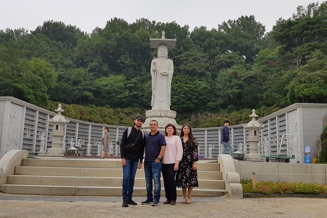 Essential Gangnam Tour (Incl. Dinner)-Hot Place of Seoul - Gwangjang Market and Seoul on a plate