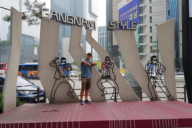 Essential Gangnam Tour (Incl. Dinner)-Hot Place of Seoul - The guide can shape the whole afternoon