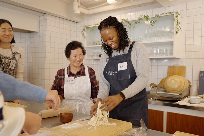 Flavors of Seoul: Grandma's Handmade Noodles to Night Market Tour - Key points to know