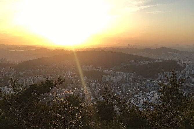 Fortress Night Hike & Snack at a Local Market - Why the Inwangsan view is the main event