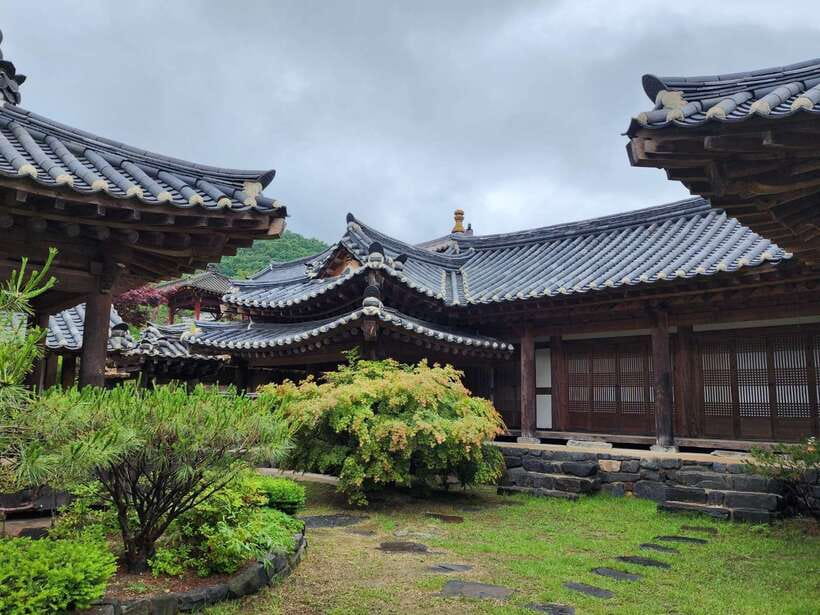 From Seoul: Suwon Hwaseong Fortress Tour - Haenggung Palace and the Joseon royal connection