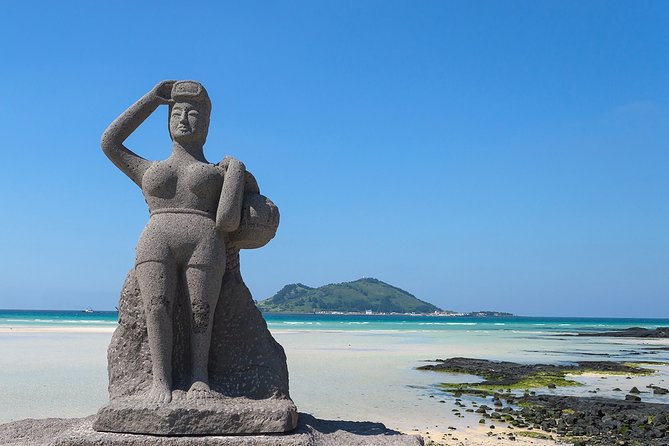 Full Day Essential Jeju Island Private tour for West Course - Lunch, drinks, and the details that need checking