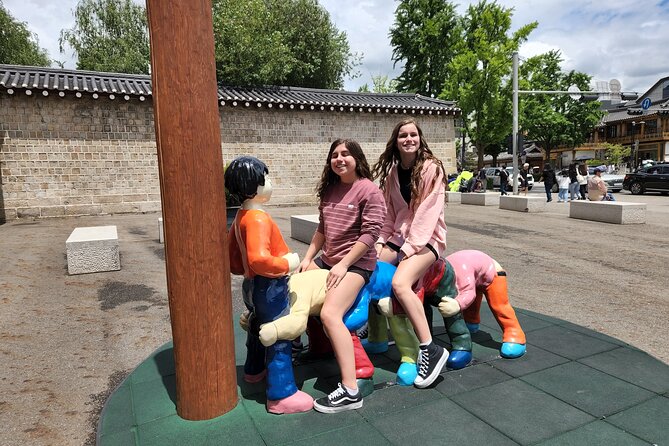 Full Day- Essential Seoul City Tour & Gourmet Tour(including Lunch and Dinner) - Why this works well as your first day in Seoul