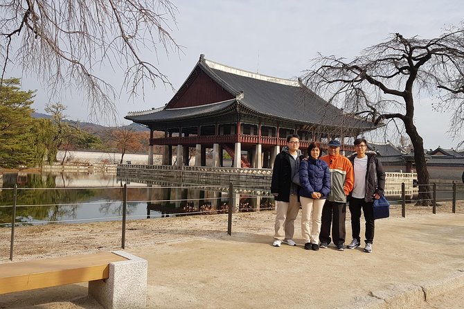 Full Day- Essential Seoul City Tour & Gourmet Tour(including Lunch and Dinner) - Jogyesa Temple offers a quieter view of Seoul