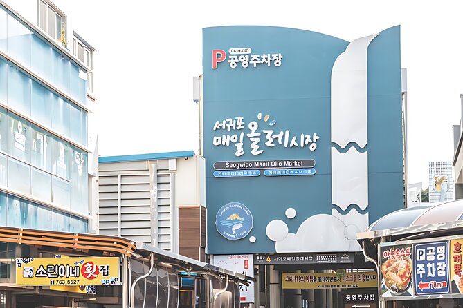 Full-Day Jeju Island UNESCO Tour for Cruise Layover Guests - Dongmun Market, the Jeju Port finale