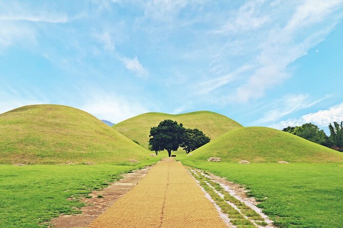 Gyeongju UNESCO World Heritage Guided Day Tour from Busan - Why Gyeongju makes a worthwhile day from Busan