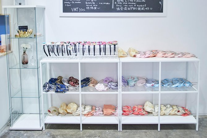 Hello Hanbok - From Bukchon-ro 5na-gil to Seoul’s traditional sights