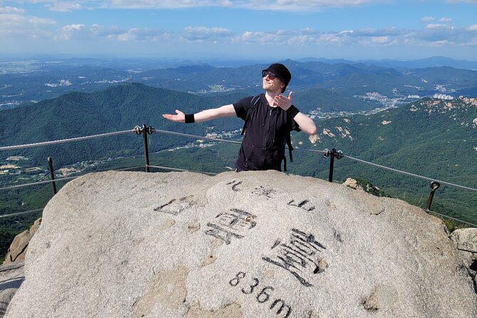 Hiking Adventure Bukhansan Highest Peak & Old Buddhist temples visit (Lunch inc) - Reaching Baekundae and the Seoul views