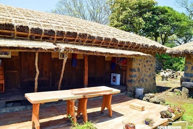 Jeju Customized Private Car Tour - The $269.48 price and what you still pay