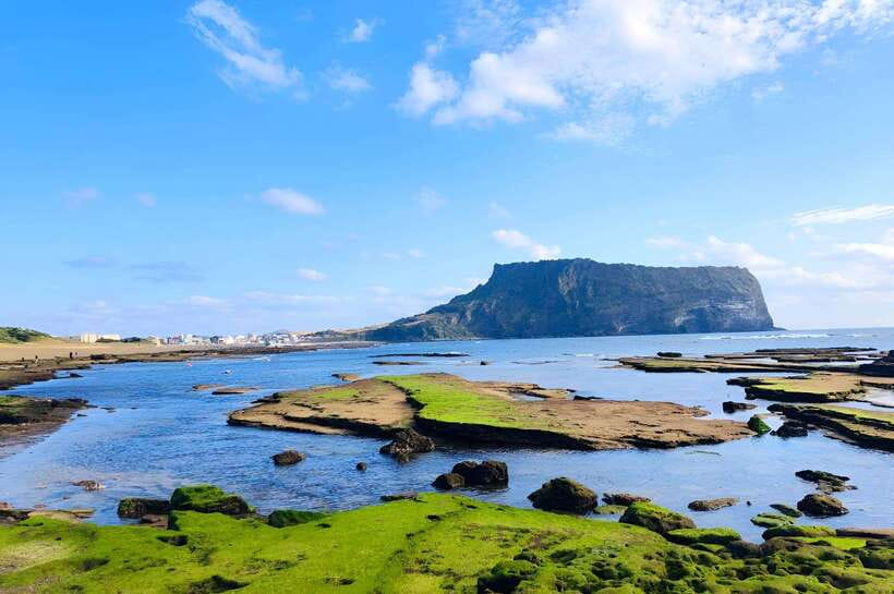 Jeju East: K-Drama Filming Spots Tour with Hotel Pickup - Pickup in Jeju City and the ride east