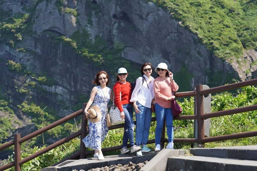 Jeju: Eastern Jeju UNESCO Spots Day Tour - Key points to know before booking