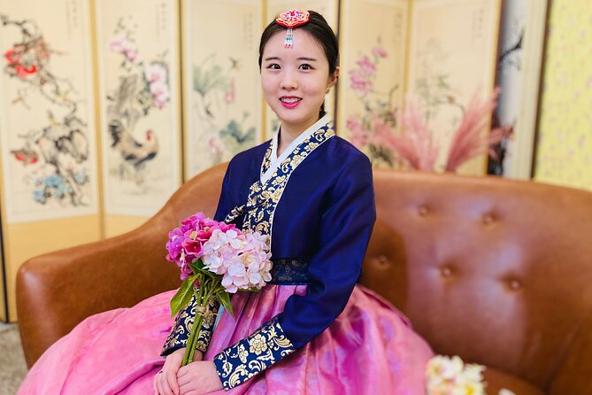 [Jeju] Hanbok Private guide tour & photo session in beautiful Yongduam rock, - Timing, meeting point, and physical effort