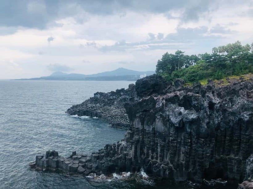 Jeju Island: Customized Private Full-Day Van Tour - Ilchul Land and a quieter final stop
