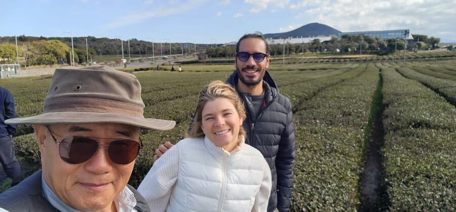 Jeju Island: Full-Day Customizable Private Guided Car Tour - The guides and the quality of the day
