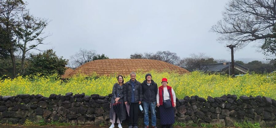 Jeju Island: Full-Day Customizable Private Guided Car Tour - Building a Jeju itinerary that fits your group