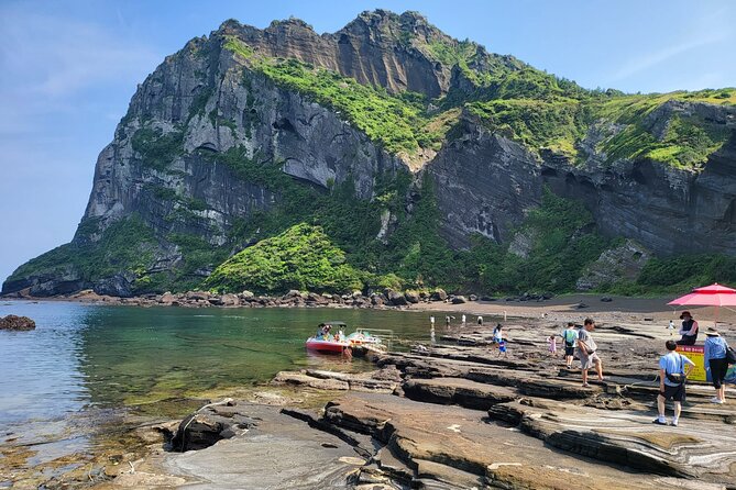 jeju island Jumbo taxi Private tour with Mr.Hong East of jeju - Why a private East Jeju day works well