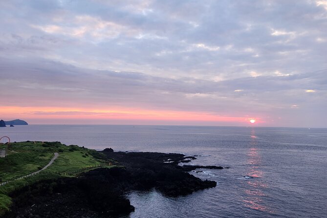 Jeju island Sunrise Tour Early Morning with Hotel Pickup - Who will enjoy this morning most?